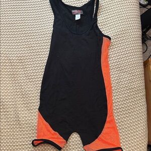 NWOT Go Softwear Hardcore  Cotton and Mesh singlet - orange/black